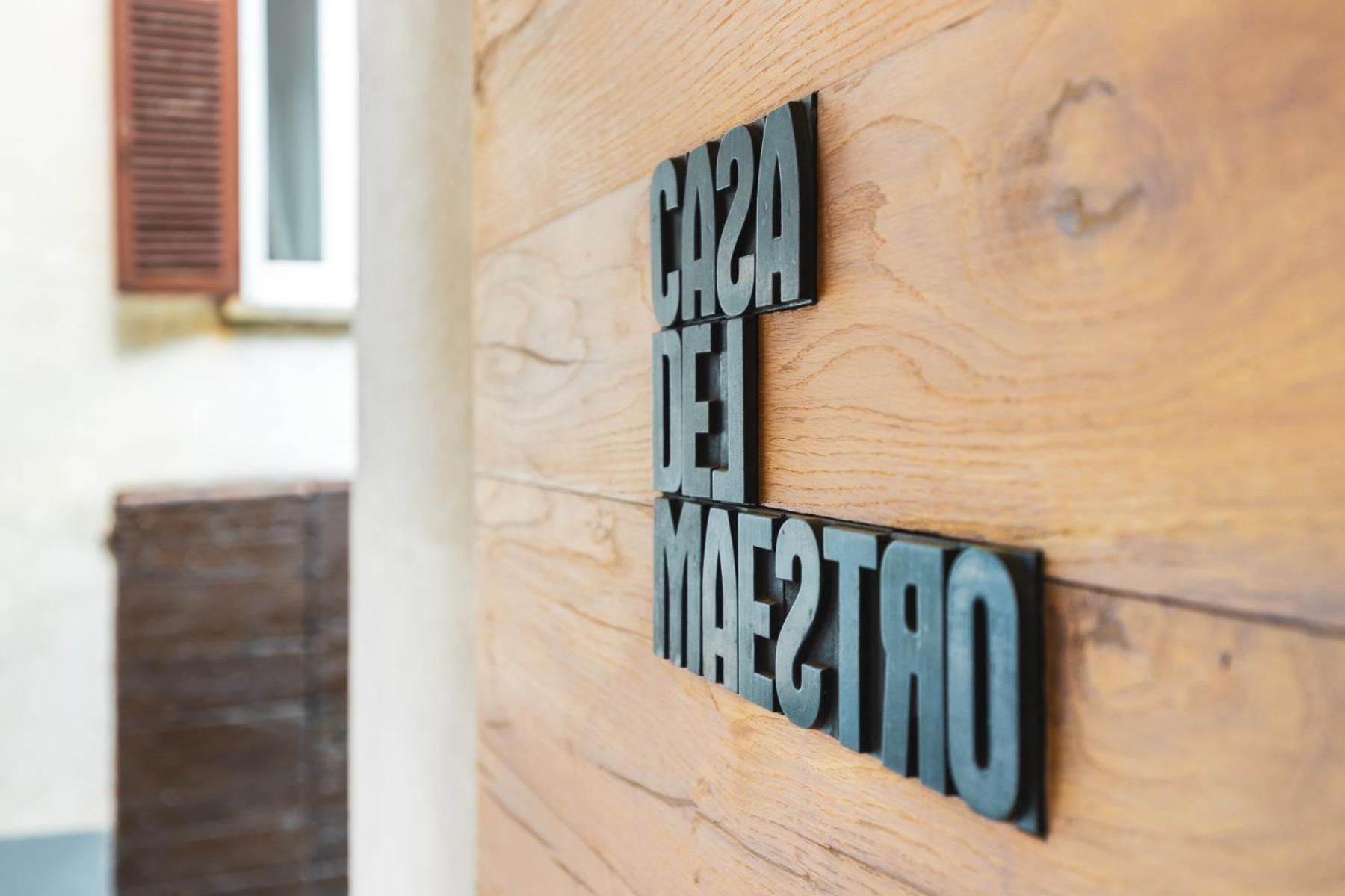 Casa Del Maestro-Appartamenti D'Arte Dogliani Exterior foto